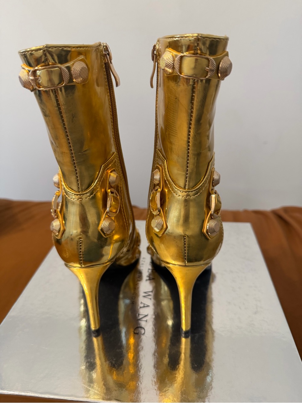Azalea Wang "Brooklyn-Gold" Metallic Stiletto Booties Size 7 1/2 - Picture 4 of 4